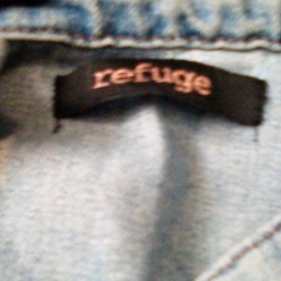 Jacket - Picture 3 of 4